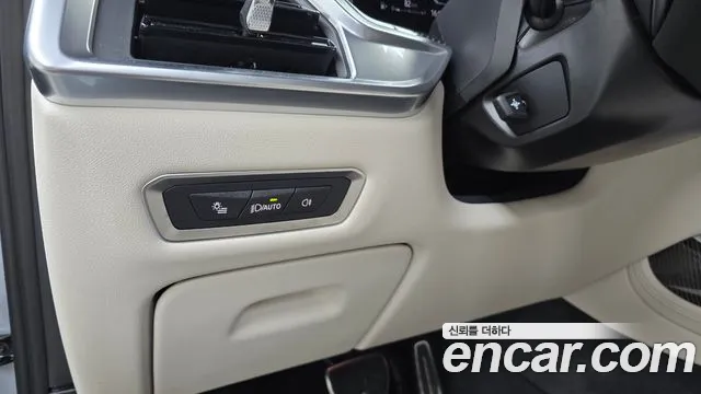 BMW X7 xDrive 40d M Sport 7 мест — Фото автомобиля 17