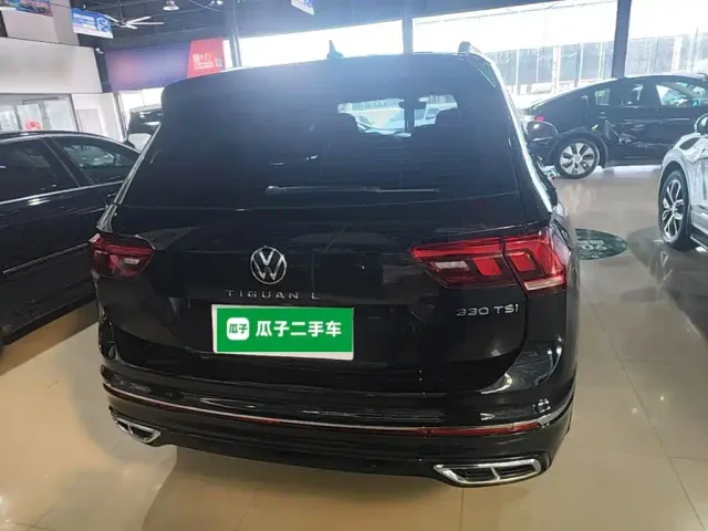Volkswagen Tiguan L — Фото автомобиля 5