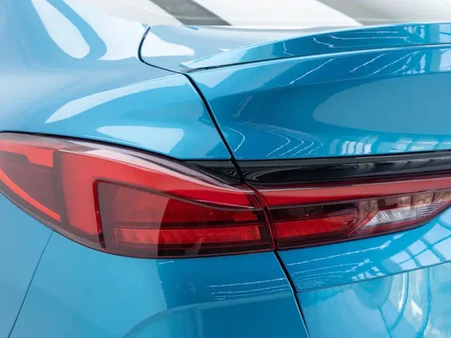 BMW 2 Series — Фото автомобиля 11