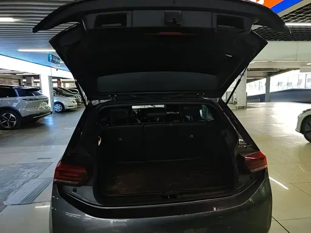 Volkswagen ID.3 — Фото автомобиля 18