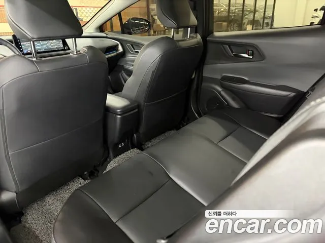 Toyota Prius 5th Gen — Фото автомобиля 15