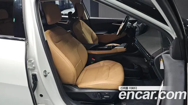 Kia EV6 — Фото автомобиля 22
