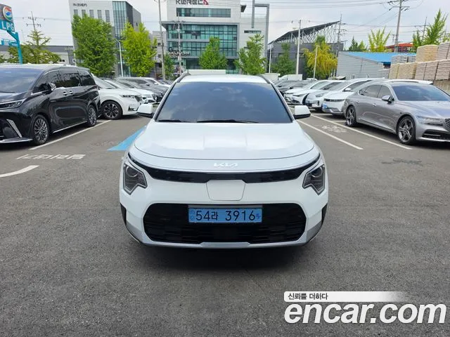 Фотография автомобиля — Kia Niro