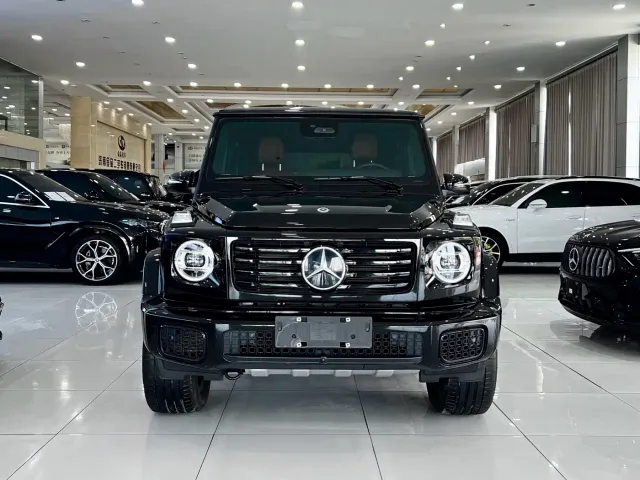 Mercedes-Benz G-Class — Фото автомобиля 3