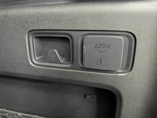 iCAR V27 — Фото автомобиля 21
