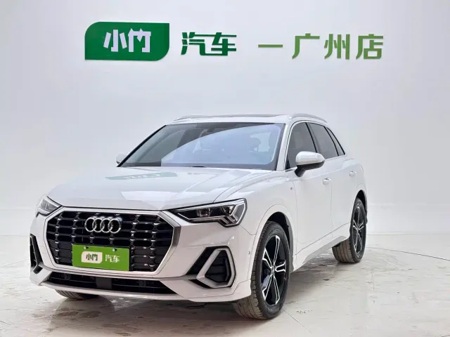Фотография автомобиля — Audi Q3
