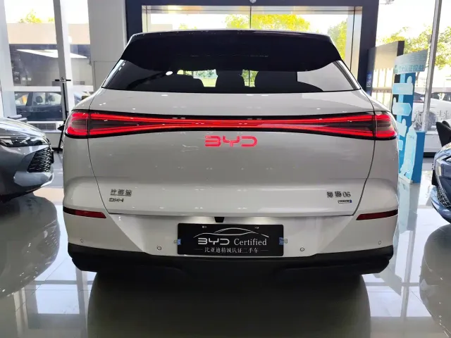 BYD Sealion 06 — Фото автомобиля 5