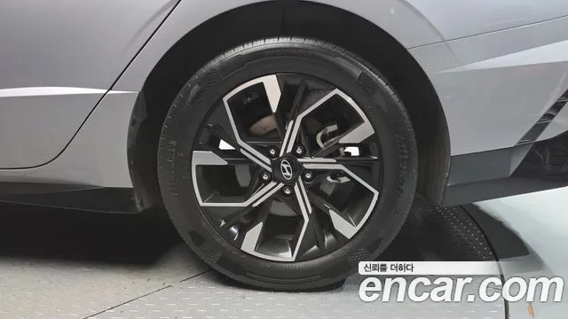 Hyundai Sonata Sonata Edge(DN8) 2.0 LPG(Коммерческий) — Фото автомобиля 21
