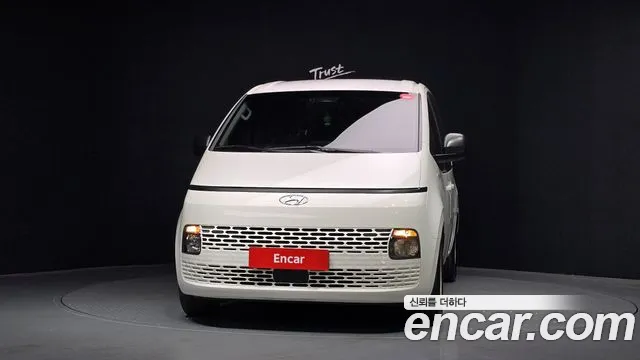 Hyundai Staria Staria Карго 5 мест — Фото автомобиля 3