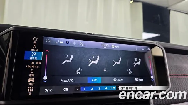 Jeep Wrangler Wrangler (JL) 2.0 Rubicon 2 двери — Фото автомобиля 28