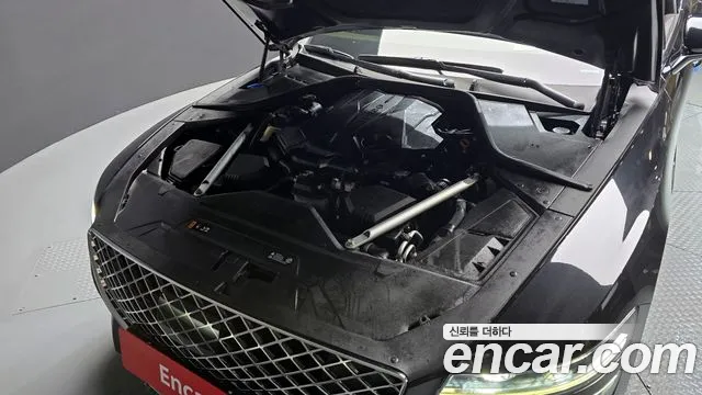 Genesis G80 Бензин 3.5 турбо AWD — Фото автомобиля 6
