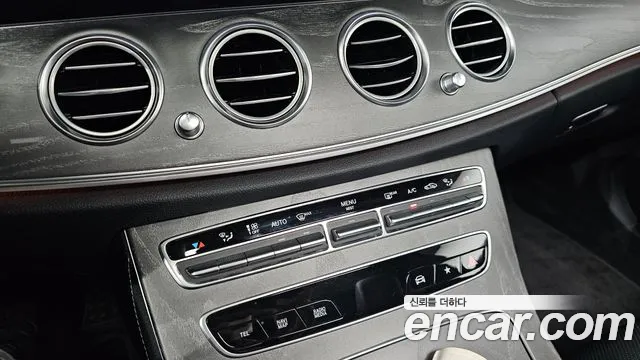 Mercedes-Benz E-Class E-класс W213 — Фото автомобиля 21