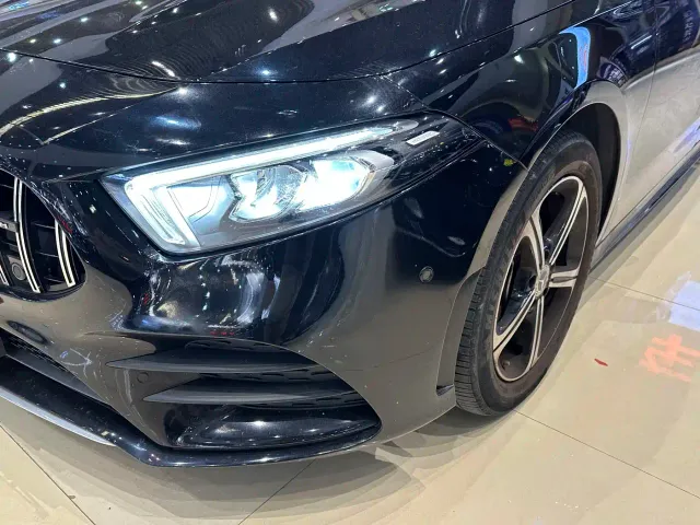Mercedes-Benz A-Class — Фото автомобиля 4