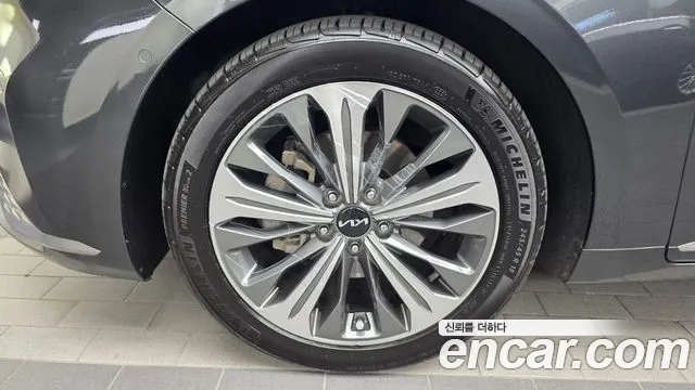 Kia K8 K8 Hybrid — Фото автомобиля 5