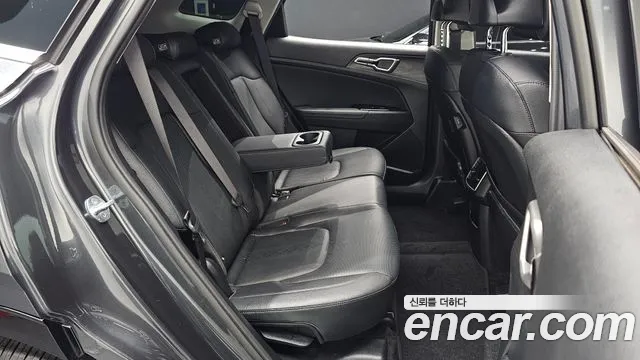 Kia Sportage Sportage 5-е поколение Дизель 2.0 2WD — Фото автомобиля 11