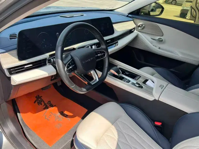 Chery Arrizo 8 — Фото автомобиля 9
