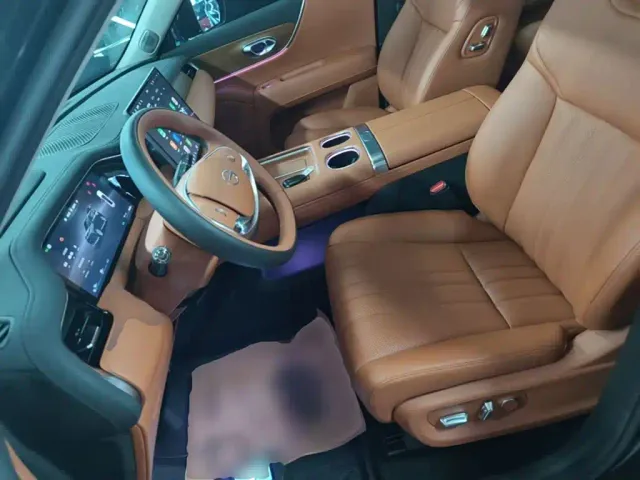 GAC Trumpchi Xiangwang S9 — Фото автомобиля 10