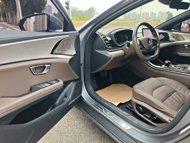 BYD Han — Фото автомобиля 5
