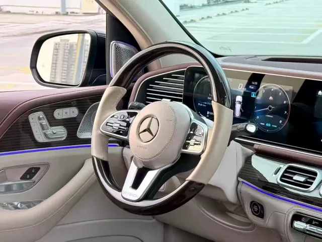 Mercedes-Benz GLS-Class — Фото автомобиля 7
