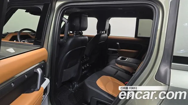 Land Rover Defender L663 — Фото автомобиля 19