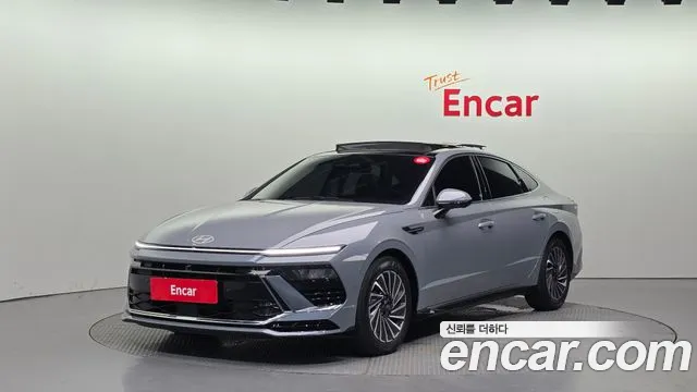 Фотография автомобиля — Hyundai Sonata