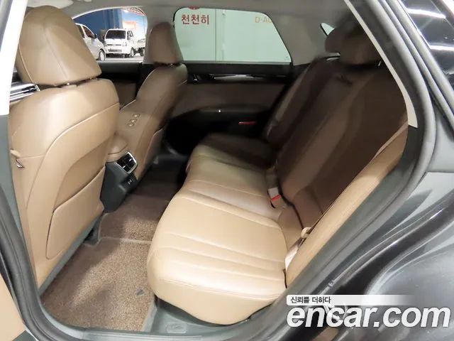 Hyundai Grandeur GN7 — Фото автомобиля 11
