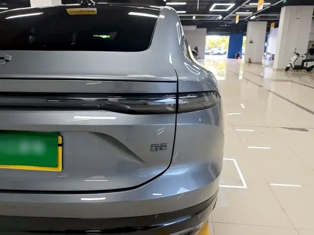 Nio EC6 — Фото автомобиля 7