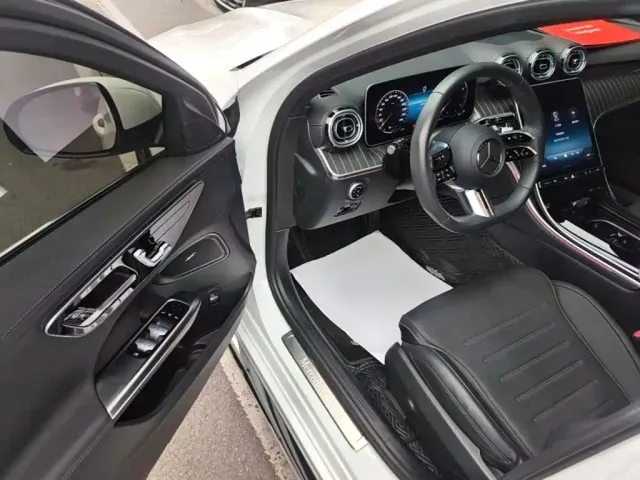Mercedes-Benz C-Class — Фото автомобиля 15