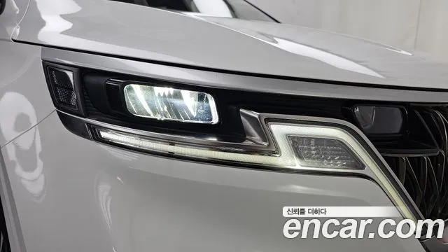 Kia Canival Carnival 4 поколение Бензин 9 мест Prestige — Фото автомобиля 19