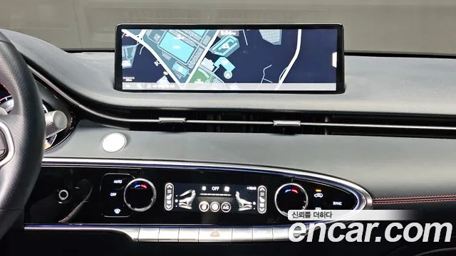 Genesis GV70 — Фото автомобиля 20