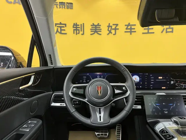 Hongqi E-HS9 — Фото автомобиля 27