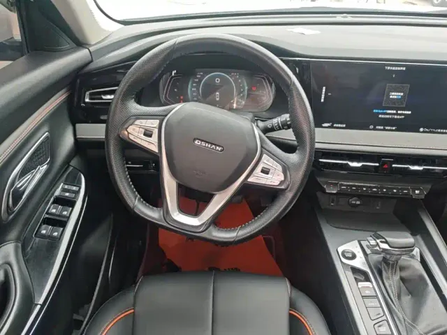 Changan X7 Plus — Фото автомобиля 10