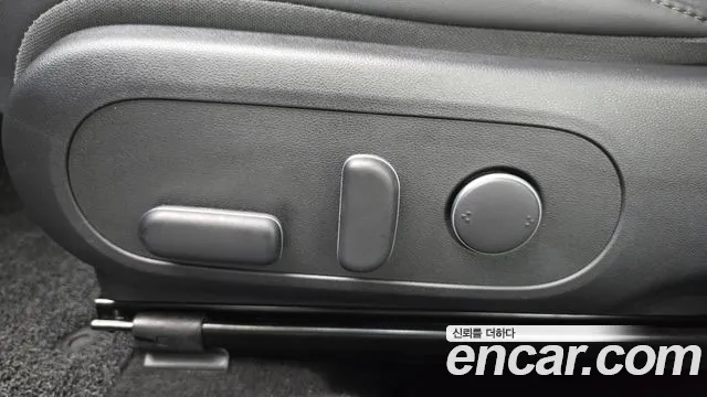 Hyundai Kona Kona (SX2) Бензин 2.0 2WD — Фото автомобиля 24