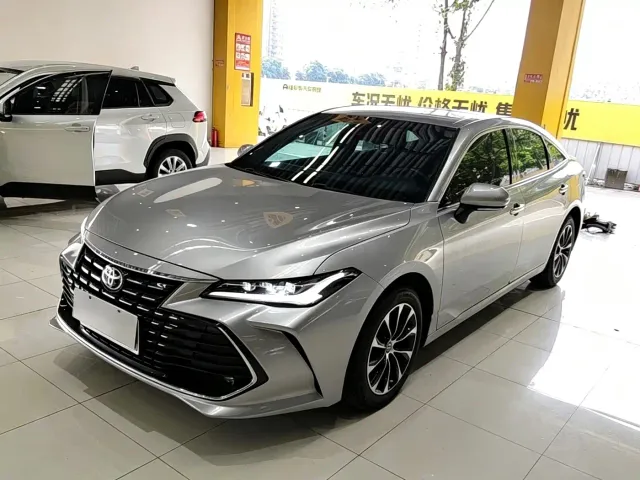 Фотография автомобиля — Toyota Avalon