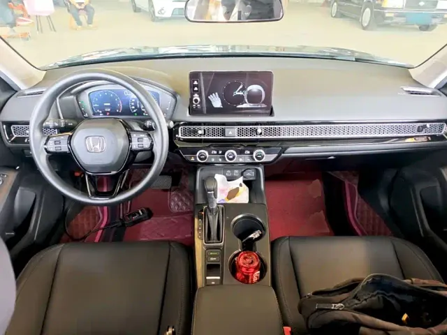Honda Civic — Фото автомобиля 9