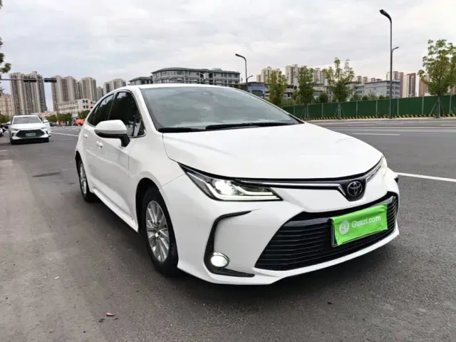 Toyota Corolla — Фото автомобиля 3