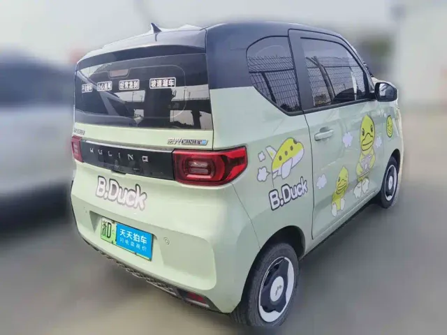 Wuling Hongguang Mini EV — Фото автомобиля 2