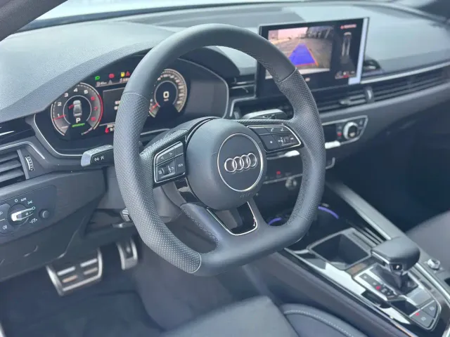 Audi A4L — Фото автомобиля 13