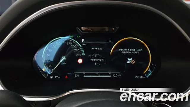 Genesis G80 Бензин 2.5 турбо AWD — Фото автомобиля 8