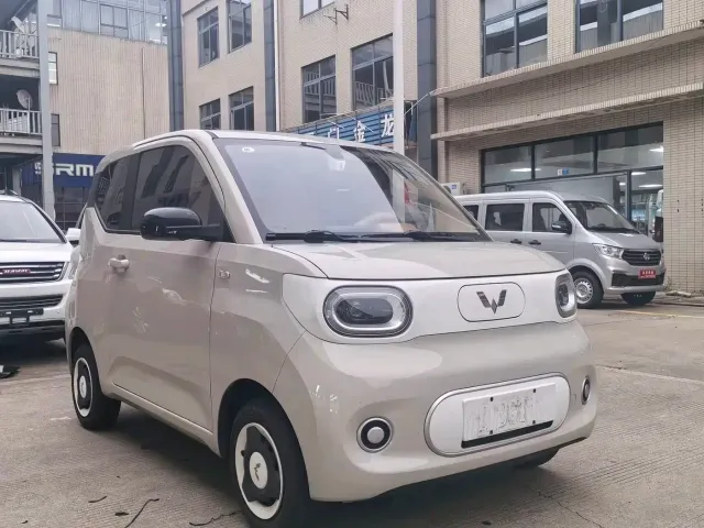 Wuling Hongguang Mini EV — Фото автомобиля 3
