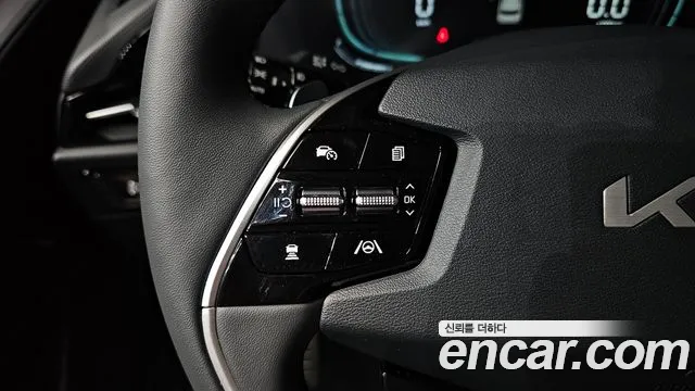 Kia Niro The All New — Фото автомобиля 21