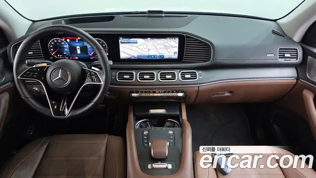 Mercedes-Benz GLE-Class — Фото автомобиля 10