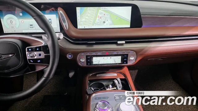 Genesis G90 Бензин 3.5 Turbo e-S/C AWD — Фото автомобиля 20
