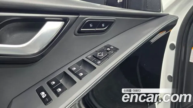 Kia Niro New — Фото автомобиля 29