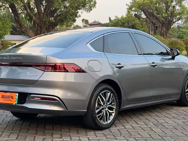 BYD Qin PLUS — Фото автомобиля 18