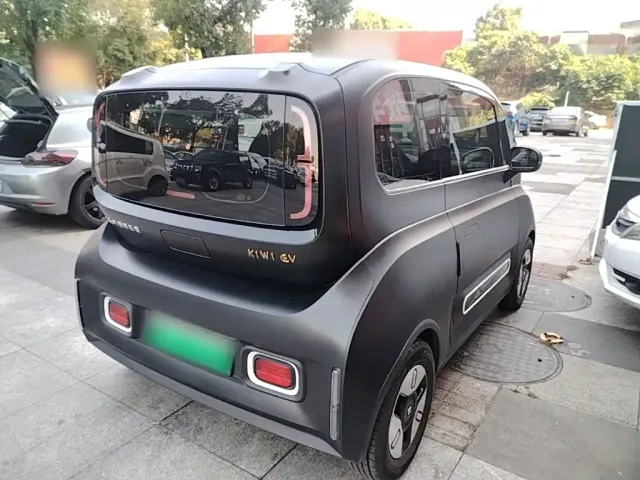 Baojun KiWi EV — Фото автомобиля 6