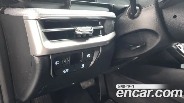 Hyundai Grandeur Grandeur (GN7) 2.5 Бензин 2WD — Фото автомобиля 14