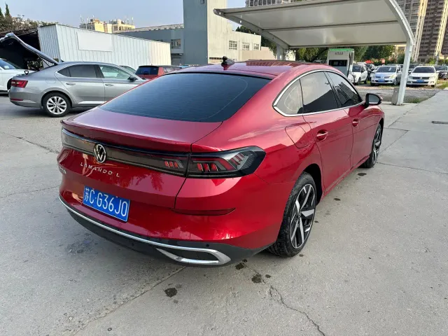 Volkswagen Lamando — Фото автомобиля 5