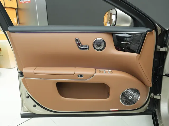 Maextro S800 — Фото автомобиля 17