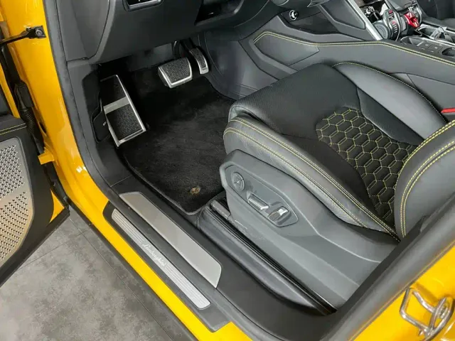 Lamborghini Urus — Фото автомобиля 14